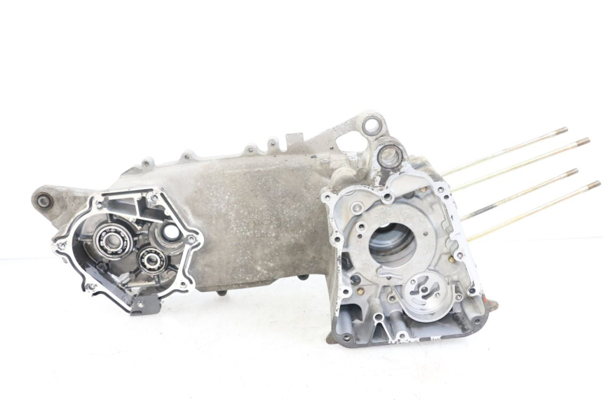 photo de Engine bottom case KYMCO XCITING 250 (2006 - 2009) - Surface and material condition