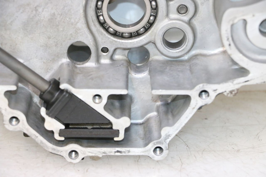 photo de ENGINE CRANKCASE HONDA XLV VARADERO 125 (2007 - 2012) - Alternative angle