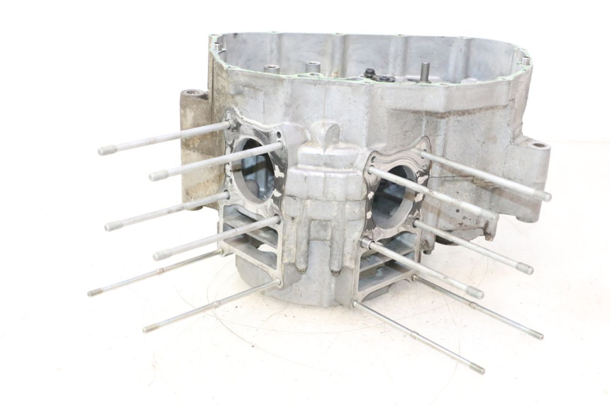 photo de ENGINE CRANKCASE HONDA XLV VARADERO 125 (2007 - 2012) - Zoom on usage condition