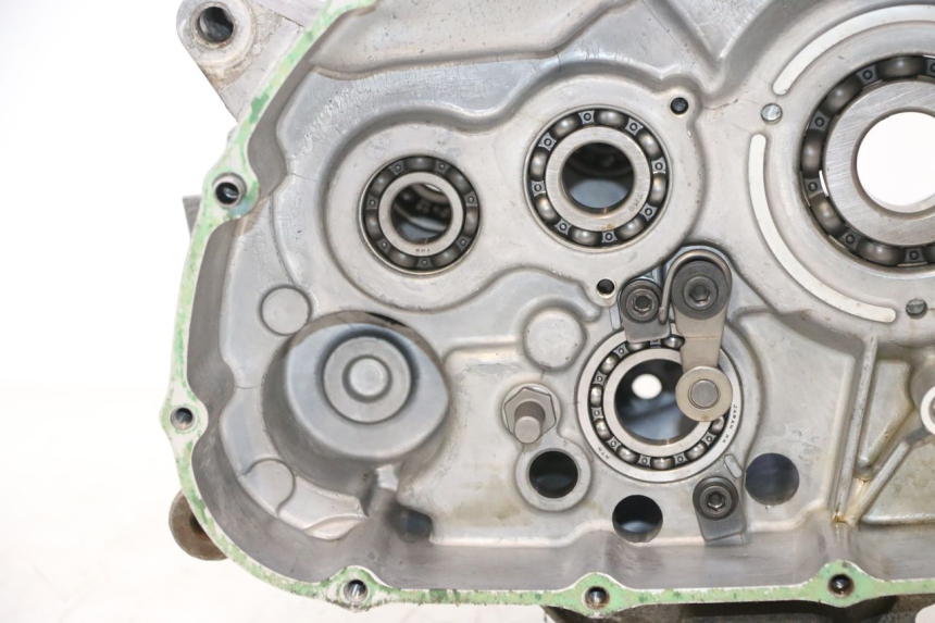 photo de ENGINE CRANKCASE HONDA XLV VARADERO 125 (2007 - 2012) - Surface and material condition