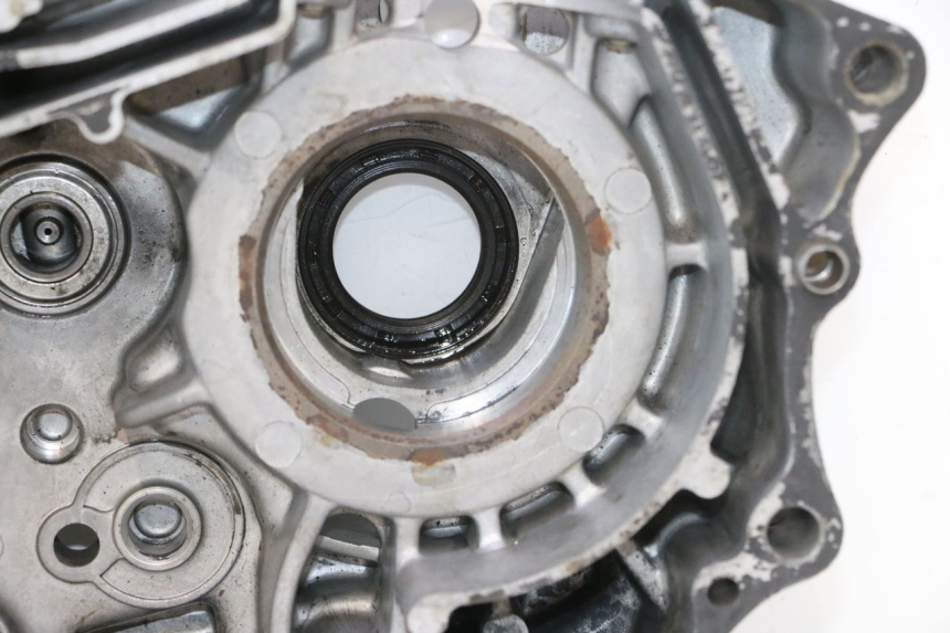photo de ENGINE CRANKCASE SMC XROAD 150 - Component detail