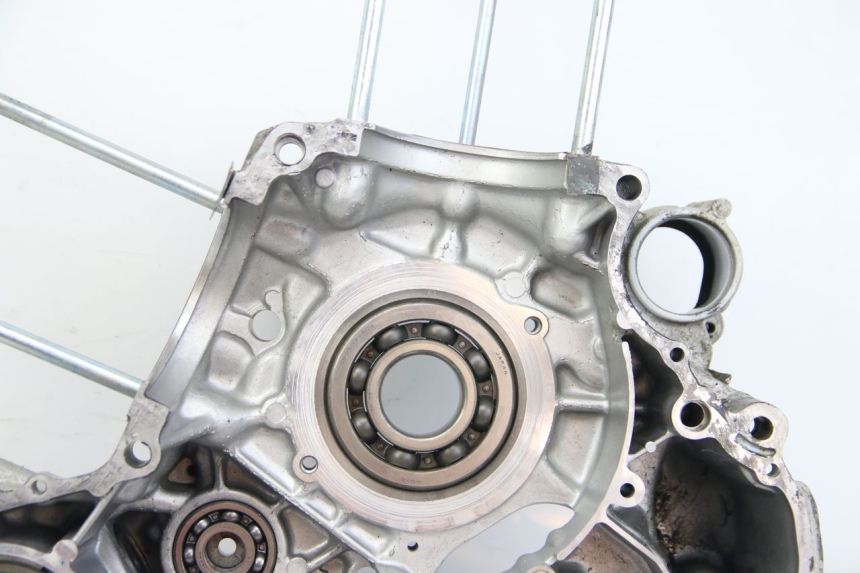 photo de ENGINE LOWER CASING YAMAHA XV VIRAGO 750 (1984 - 1998) - Surface and material condition