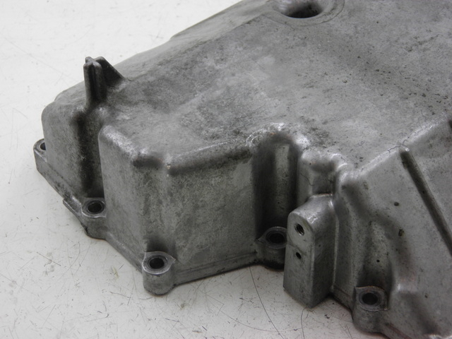 photo de ENGINE CRANKCASE YAMAHA FJR 1300 (2004 - 2005) - Fixing points details