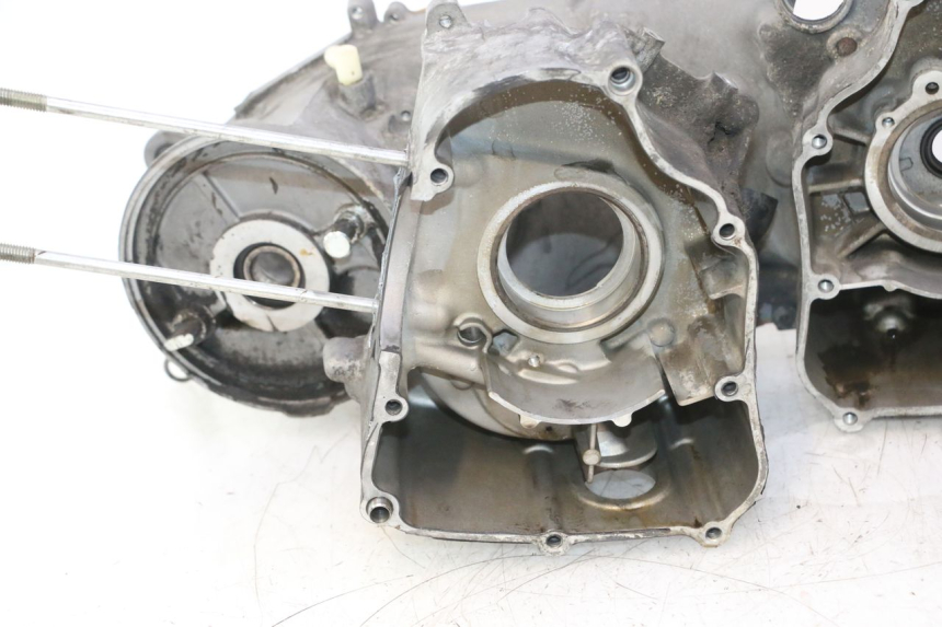 photo de ENGINE CRANKCASE YAMAHA YP MAJESTY 125 (1998 - 2001) - Used quality zoom