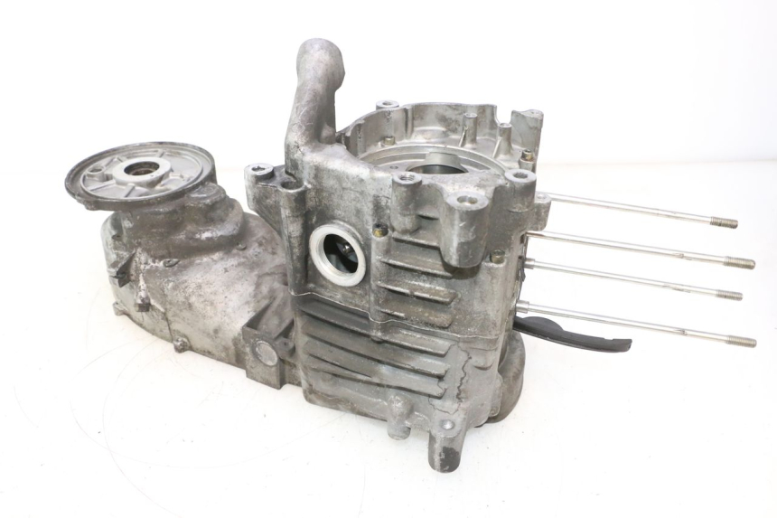 photo de ENGINE CRANKCASE YAMAHA YP MAJESTY 125 (2007 - 2010) - Zoom on usage condition