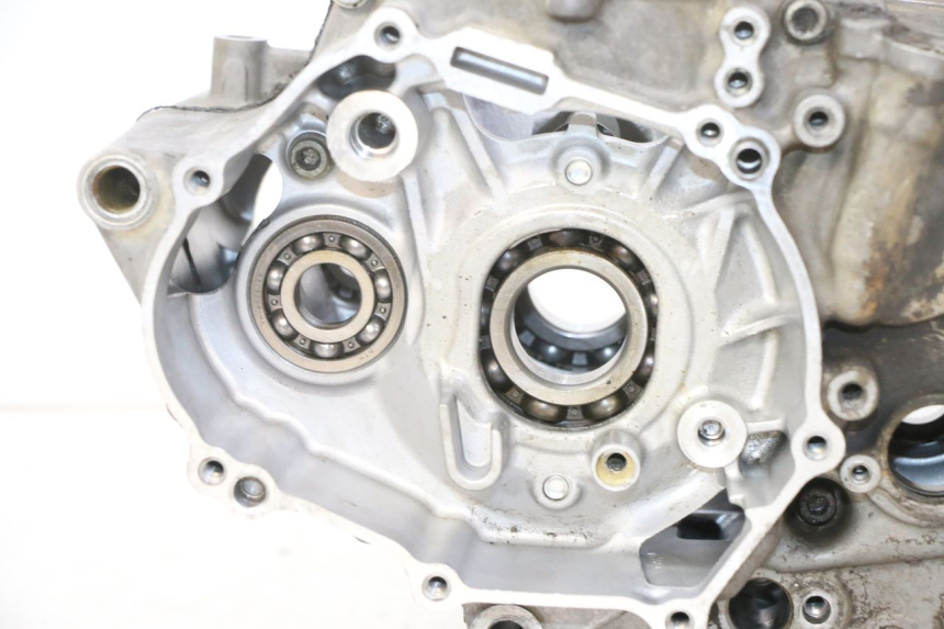 photo de ENGINE CRANKCASE YAMAHA YZ-F YZF 250 (2014 - 2018) - Additional view of the item