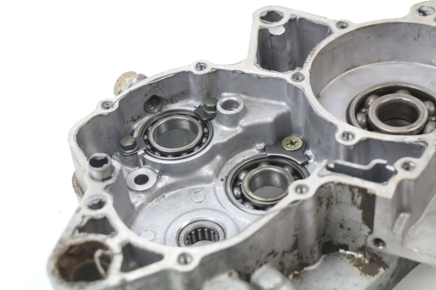 photo de ENGINE CRANKCASE YAMAHA YZ 125 (1998 - 2005) - Focus on structure