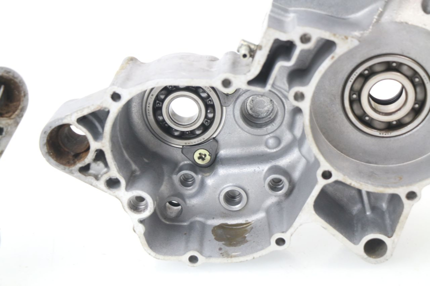 photo de ENGINE CRANKCASE YAMAHA YZ 125 (1998 - 2005) - Spare part profile view