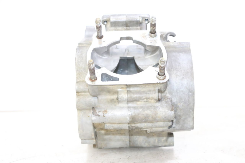 photo de ENGINE CRANKCASE YAMAHA YZ 85 (2002 - 2018) - High-resolution close-up