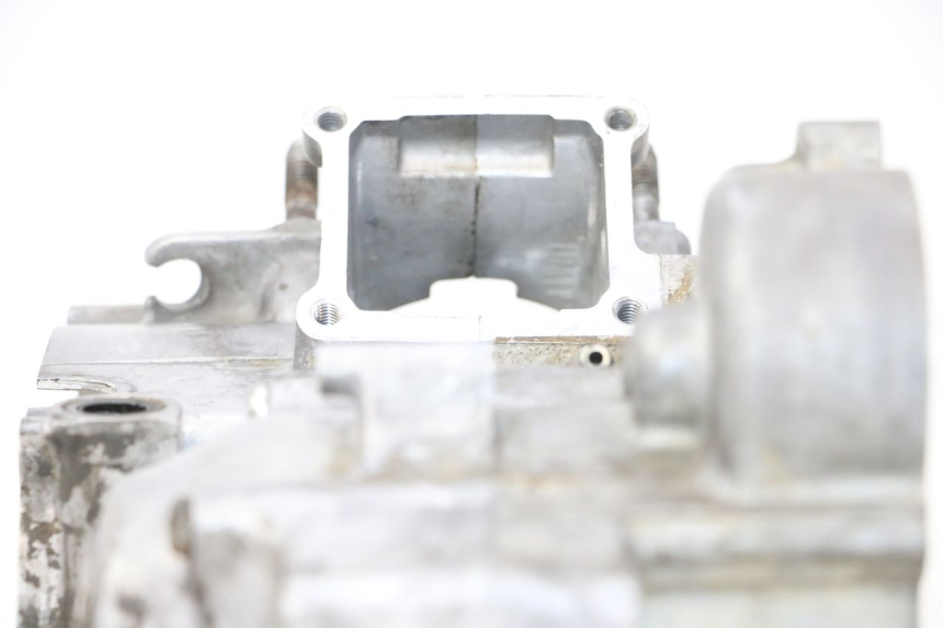 photo de ENGINE CRANKCASE YAMAHA YZ 85 (2002 - 2018) - Surface and material condition