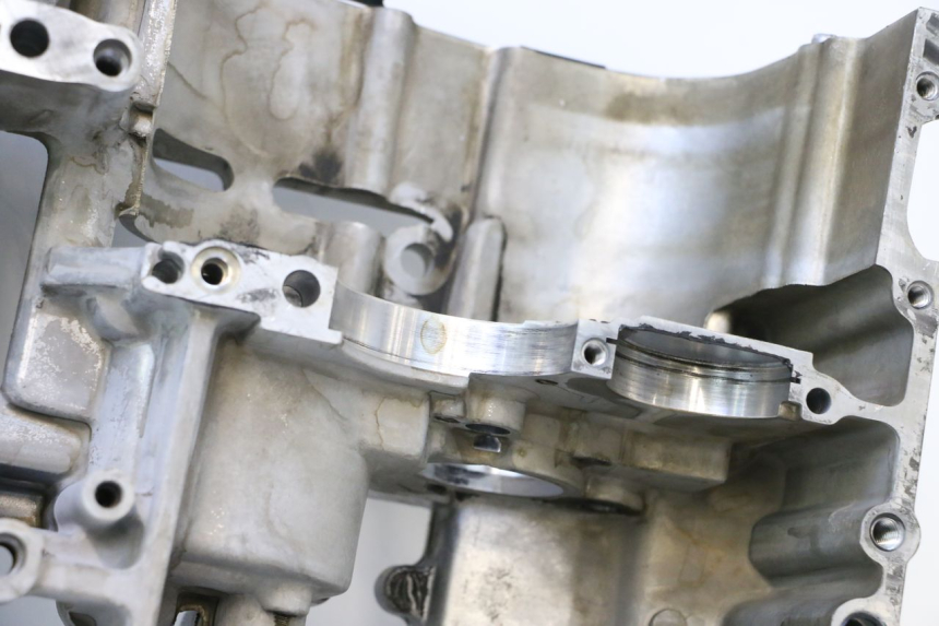 photo de ENGINE CRANKCASE YAMAHA YZF R GENESIS 750 (1993 - 1998) - Technical close-up