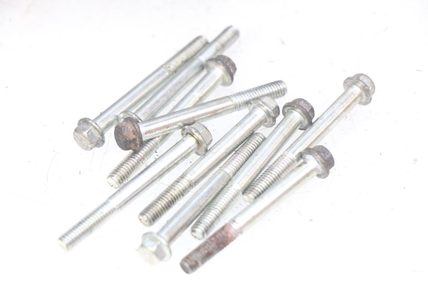 photo de ENGINE LOWER CASING PIAGGIO ZIP 4T 50 (2018 - 2020) - Component detail