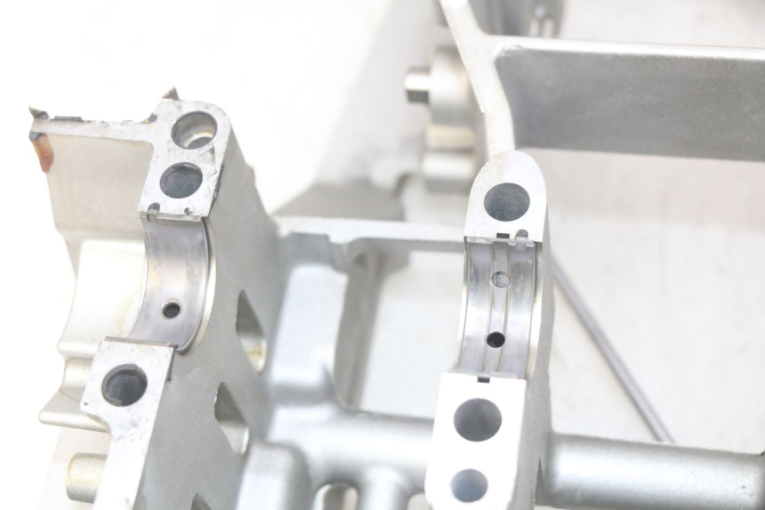 photo de ENGINE LOWER CASING KAWASAKI ZX-6R ZX6R 600 (1995 - 1997) - Used quality zoom