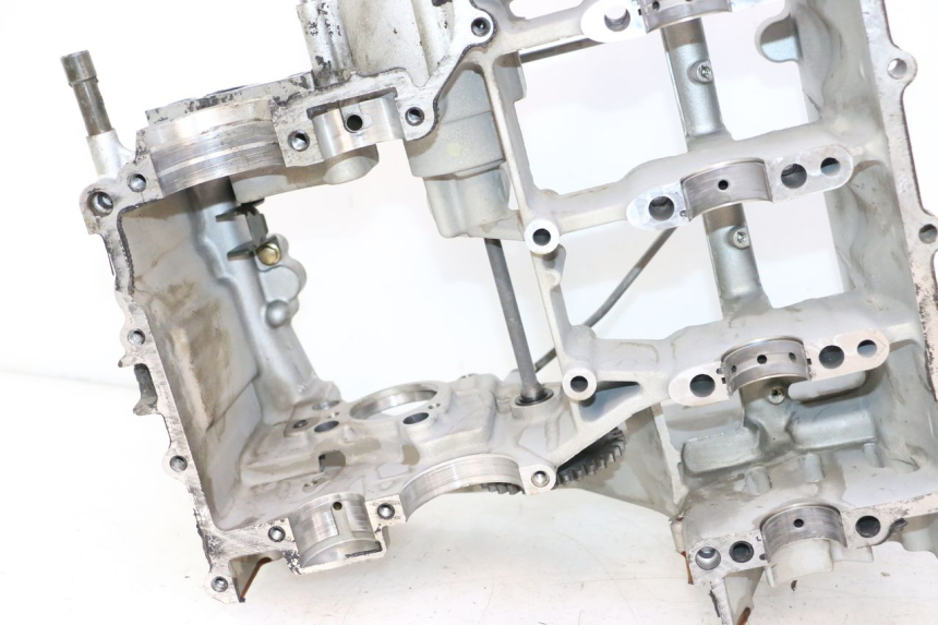 photo de ENGINE CRANKCASE KAWASAKI ZX-6R ZX6R 600 (2000 - 2002) - Component detail