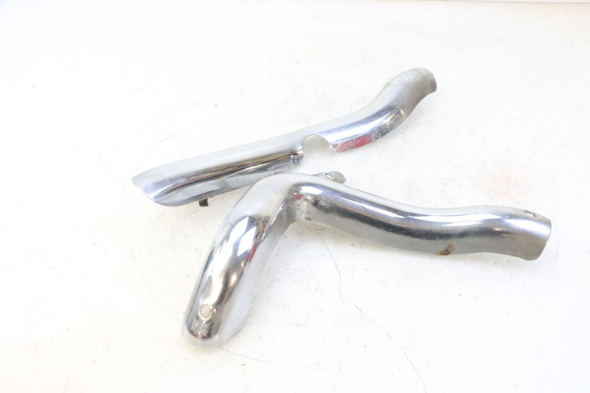 photo de Exhaust cover HYOSUNG GV AQUILA 125 (2000 - 2009) - Additional view of the item