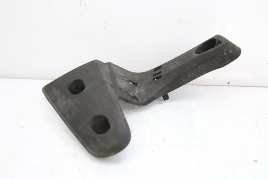 photo de EXHAUST COVER HONDA FES S-WING SWING ABS 125 (2007 - 2015) - Zoom on usage condition