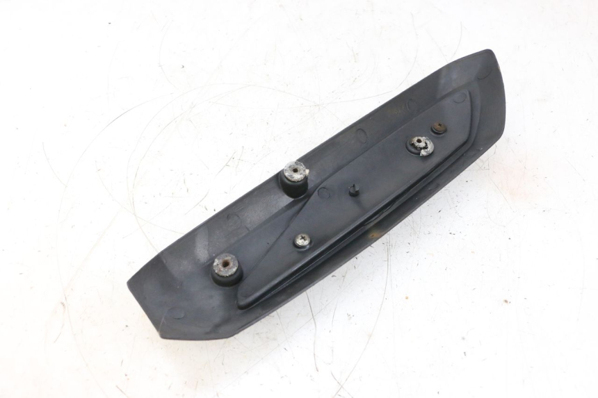 photo de EXHAUST COVER SYM ORBIT 2 4T 50 (2008 - 2017) - Zoom on usage condition