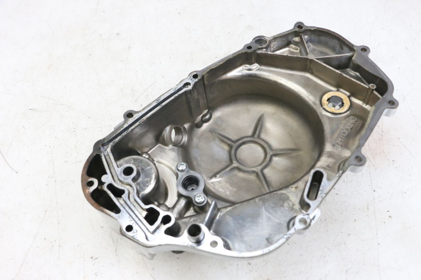 photo de CLUTCH COVER HYOSUNG GV AQUILA 125 (2000 - 2009) - Alternative perspective