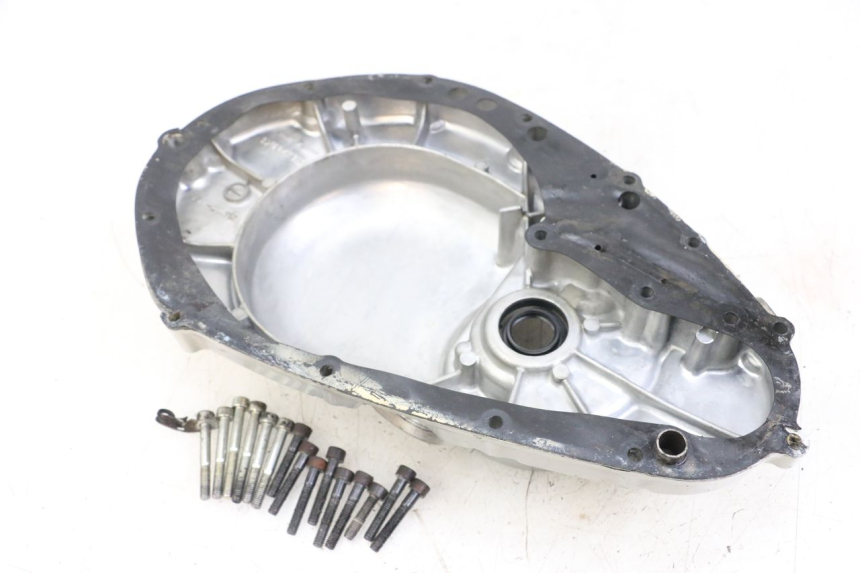 photo de CLUTCH COVER SUZUKI GSX E 250 (1982 - 1983) - Alternative perspective