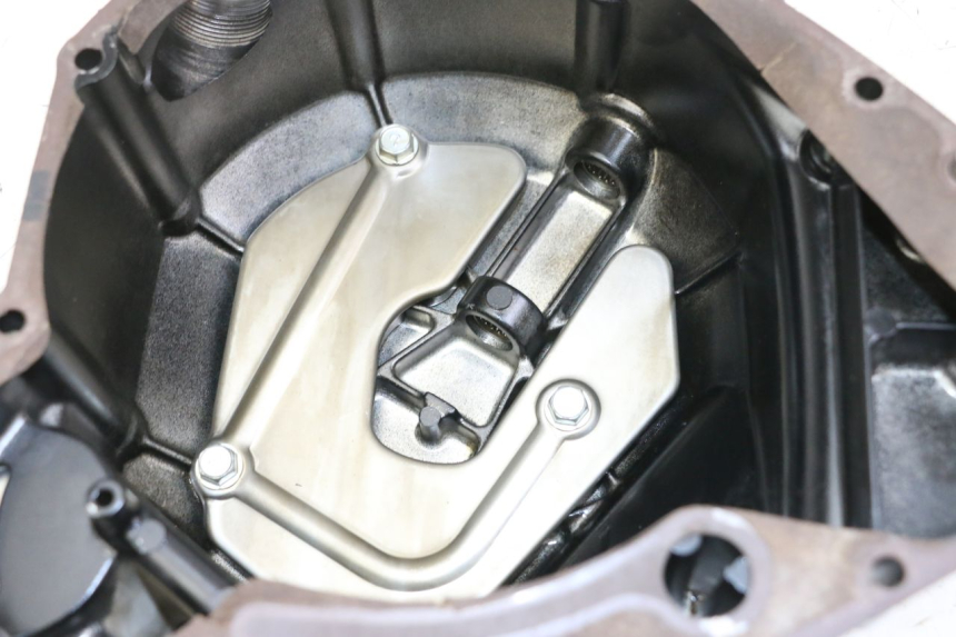 photo de CLUTCH COVER KAWASAKI ZR7 ZR-7 S 750 (1999 - 2004) - Component detail