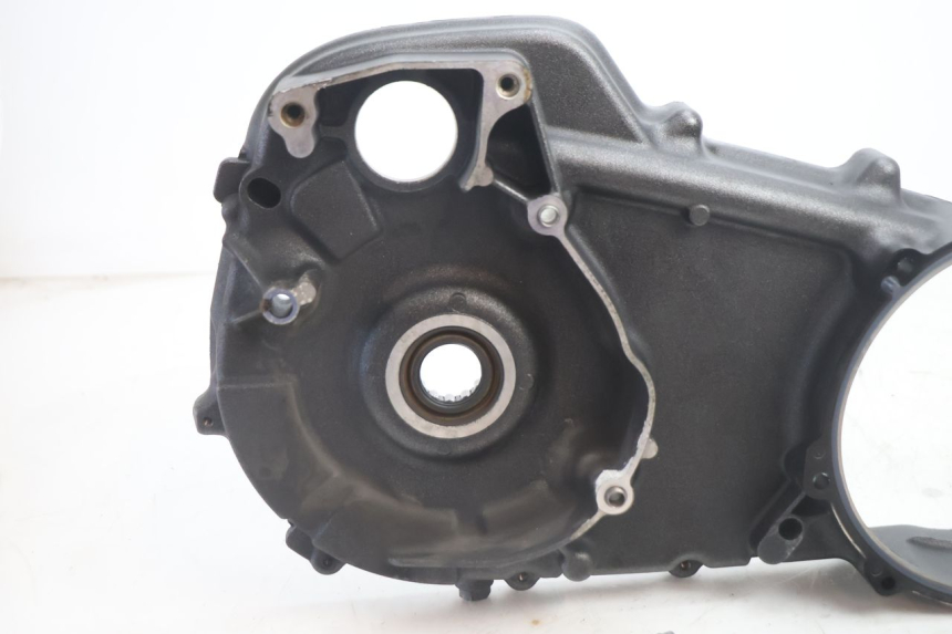 photo de CLUTCH COVER HARLEY DAVIDSON ROAD GLIDE FLTRXSE 1920 (2018 - 2022) - Fixing points details