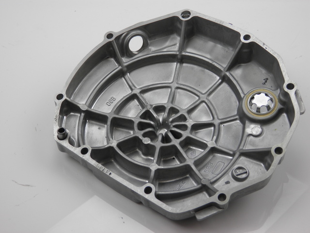 photo de CLUTCH COVER SUZUKI GSF BANDIT 1200 (1996 - 1999) - Component detail