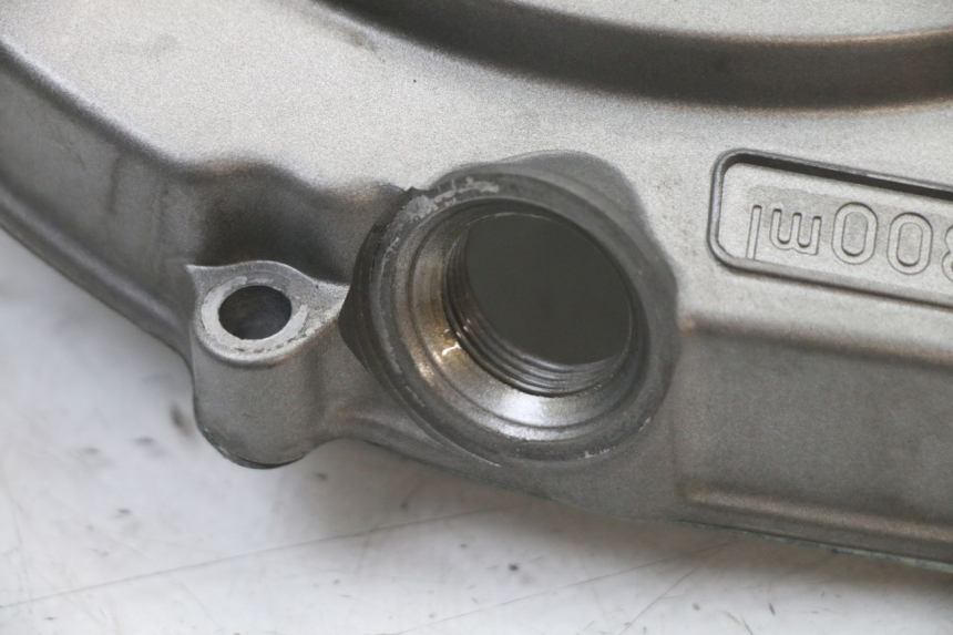 photo de CLUTCH COVER SUZUKI GSF S BANDIT 600 (2000 - 2004) - Fixing points details