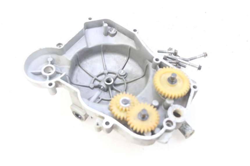 photo de CLUTCH COVER APRILIA SX 50 (2011 - 2017) - Fixing points details