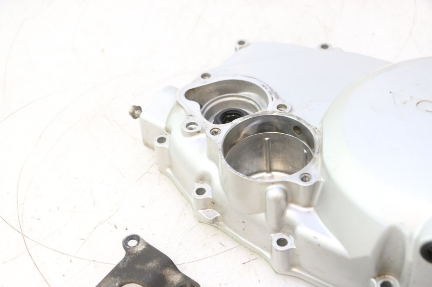 photo de CLUTCH COVER HONDA XLV VARADERO 125 (2007 - 2012) - Surface and material condition