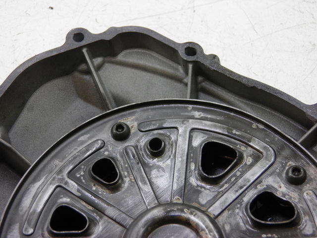 photo de CLUTCH COVER YAMAHA FJR 1300 (2004 - 2005) - Component detail