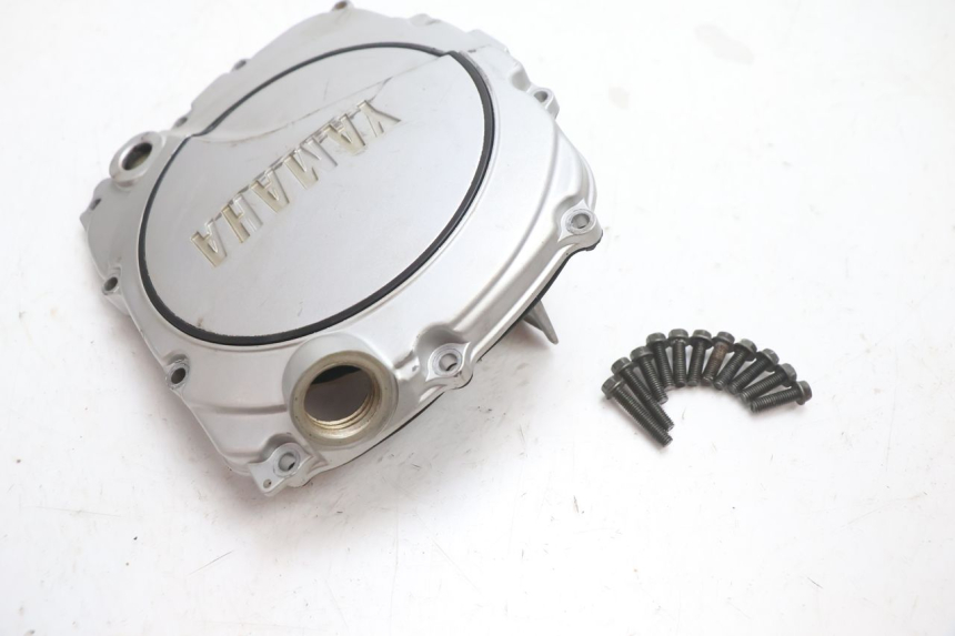 photo de CLUTCH COVER YAMAHA YZF R GENESIS 750 (1993 - 1998) - Technical close-up