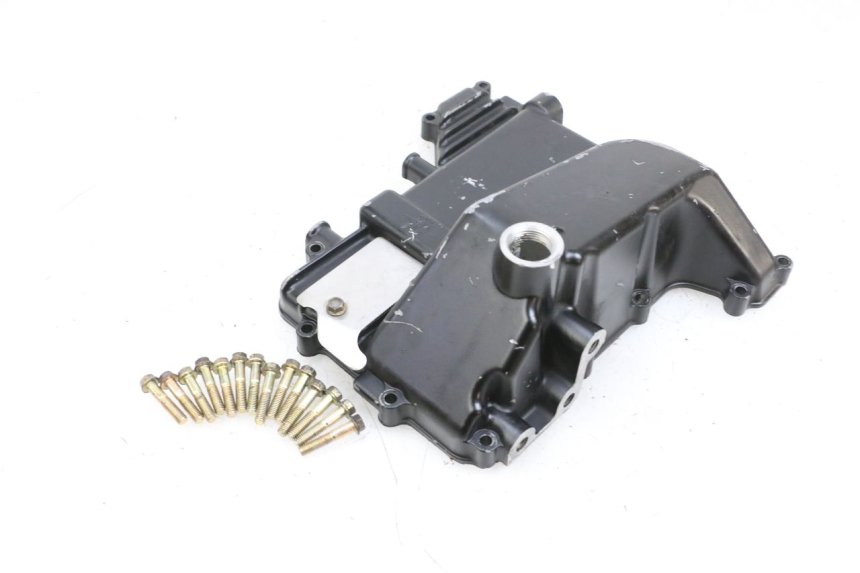 photo de ENGINE OIL COVER MV AGUSTA BRUTALE R WALLY 910 (2008 - 2008) - Zoom on usage condition