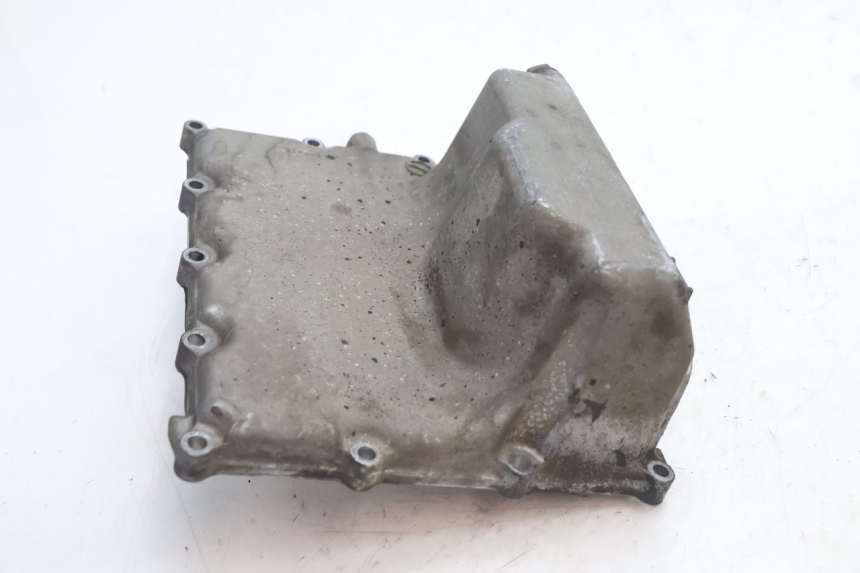 photo de ENGINE OIL COVER SUZUKI GSR 600 (2005 - 2012) - Alternative perspective