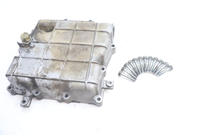 photo de ENGINE OIL COVER HONDA VFR FI RC46 800 (1998 - 2001) - Alternative perspective
