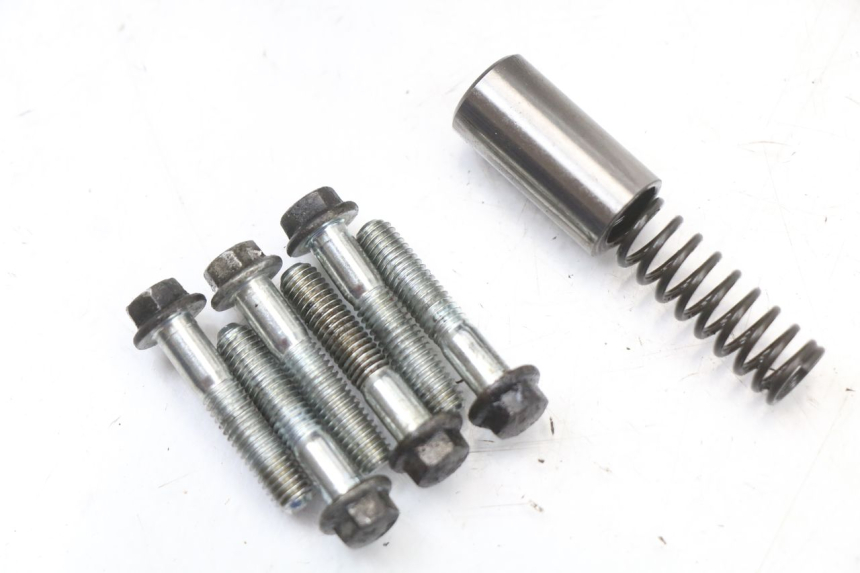 photo de OIL PAN PIAGGIO XEVO - X EVO 125 (2007 - 2017) - Surface and material condition