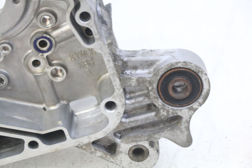 photo de RIGHT ENGINE COVER KYMCO AGILITY 16+ 4T 50 (2018 - 2023) - Product overview