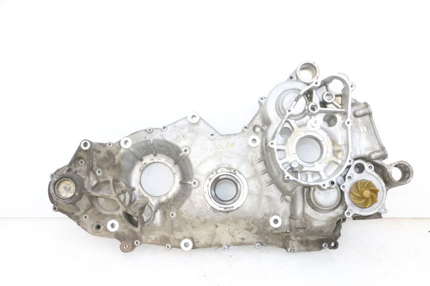 photo de RIGHT ENGINE CRANKCASE SUZUKI BURGMAN 650 (2013 - 2020) - Main view