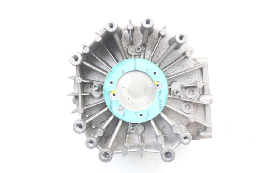 photo de RIGHT ENGINE CRANKCASE PEUGEOT E-VIVACITY 1 (2012 - 2018) - Zoom on usage condition