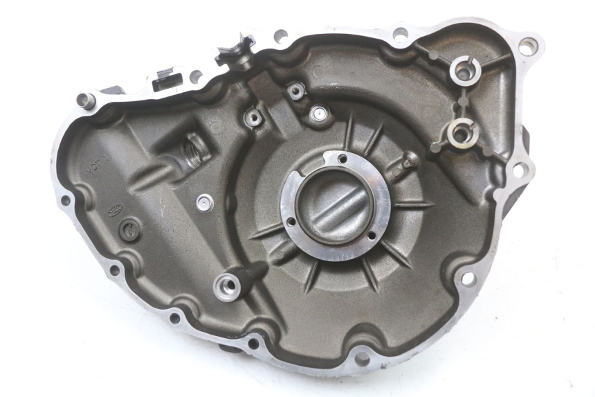 photo de RIGHT ENGINE CRANKCASE HONDA FJS SILVER WING SILVERWING 400 (2005 - 2008) - Technical close-up