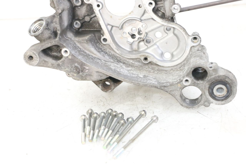 photo de RIGHT ENGINE CRANKCASE MBK MW TRYPTIK 125 (2014 - 2016) - Product overview