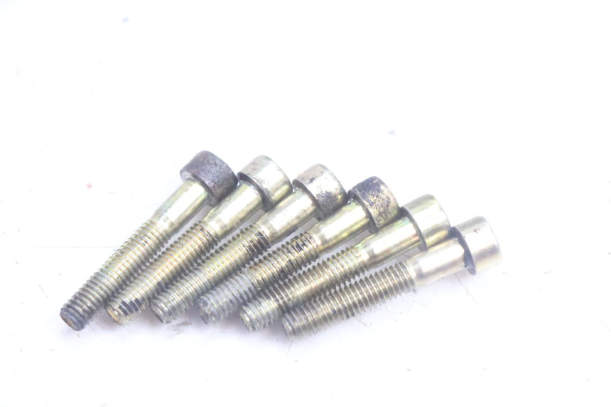 photo de RIGHT ENGINE CRANKCASE YAMAHA NEO'S NEOS 2T 50 (1998 - 2007) - Surface and material condition
