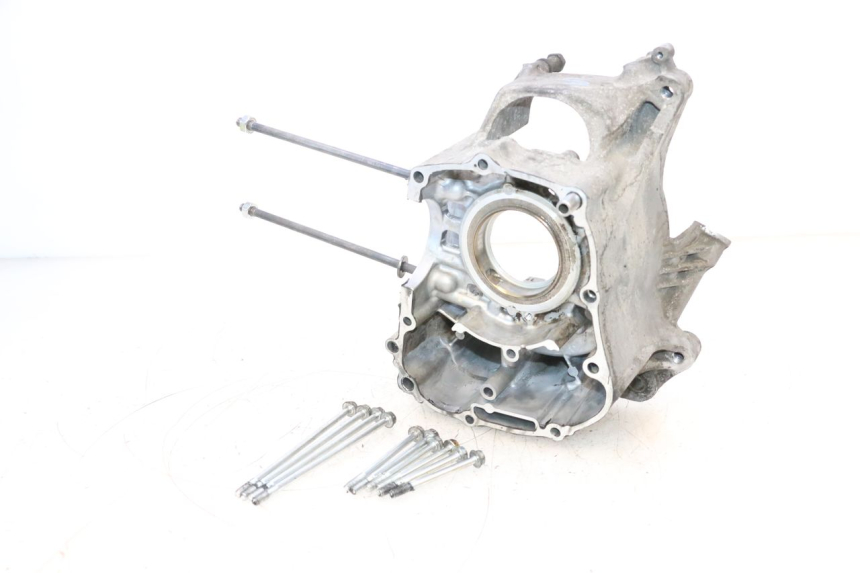 photo de RIGHT ENGINE CRANKCASE HONDA PCX (JF57/JF64) 125 (2014 - 2018) - Surface and material condition