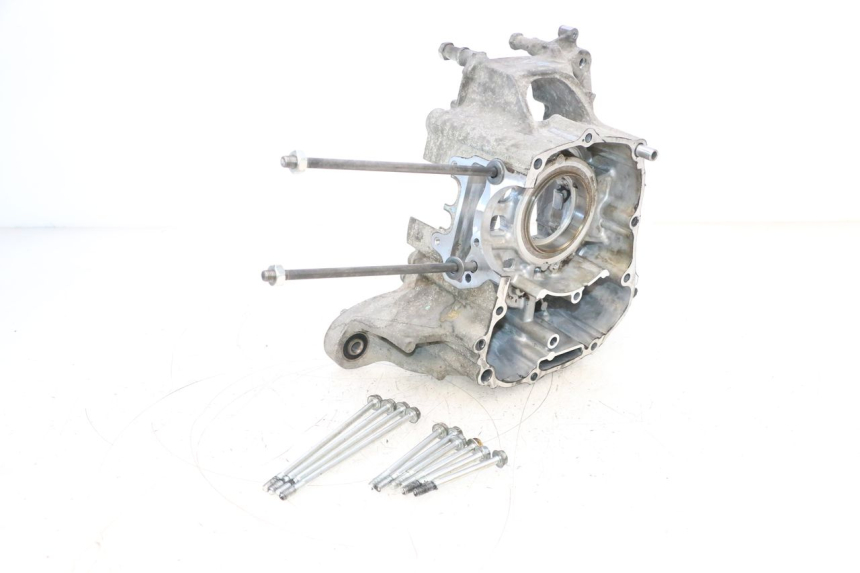 photo de RIGHT ENGINE CRANKCASE HONDA PCX (JF57/JF64) 125 (2014 - 2018) - Checked used part