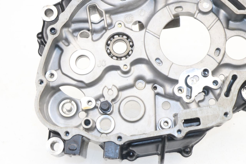 photo de RIGHT ENGINE CRANKCASE MASAI SCRAMBLER 125 (2018 - 2020) - Alternative perspective