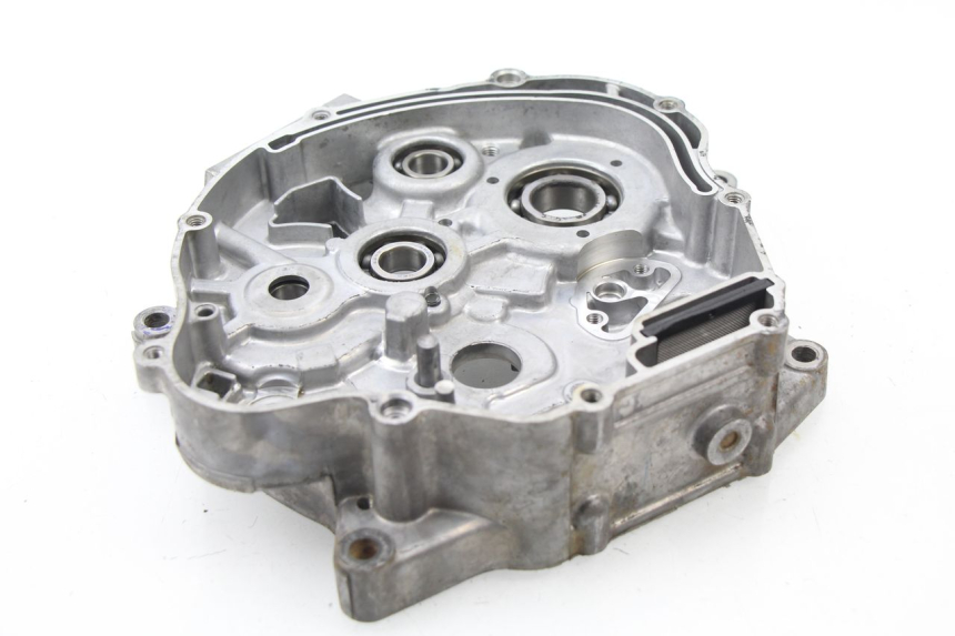 photo de RIGHT ENGINE CRANKCASE YAMAHA TTR 125 (2000 - 2020) - Zoom on usage condition