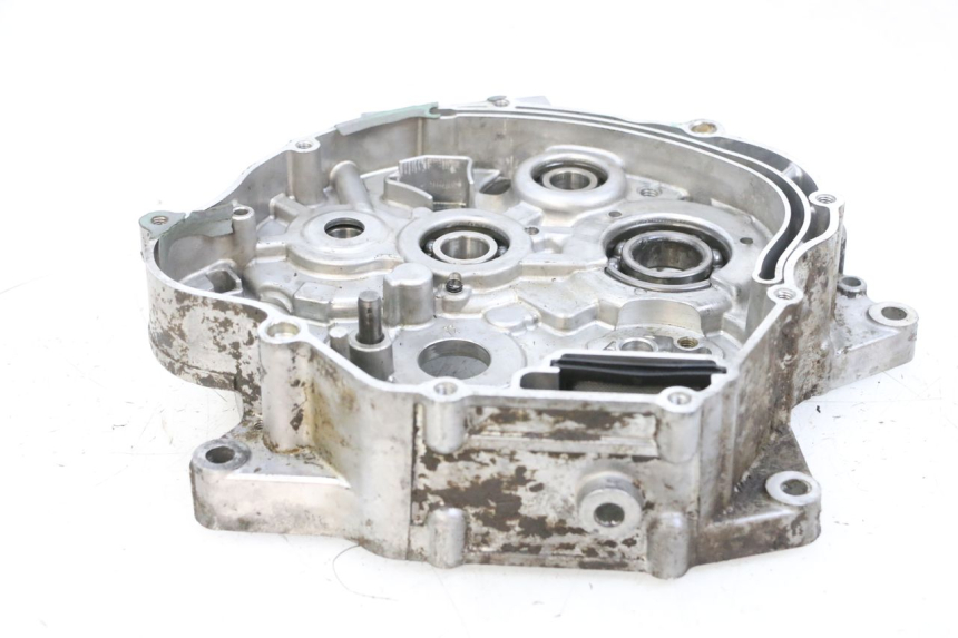 photo de RIGHT ENGINE CRANKCASE YAMAHA TTR 125 (2000 - 2020) - Zoom on usage condition