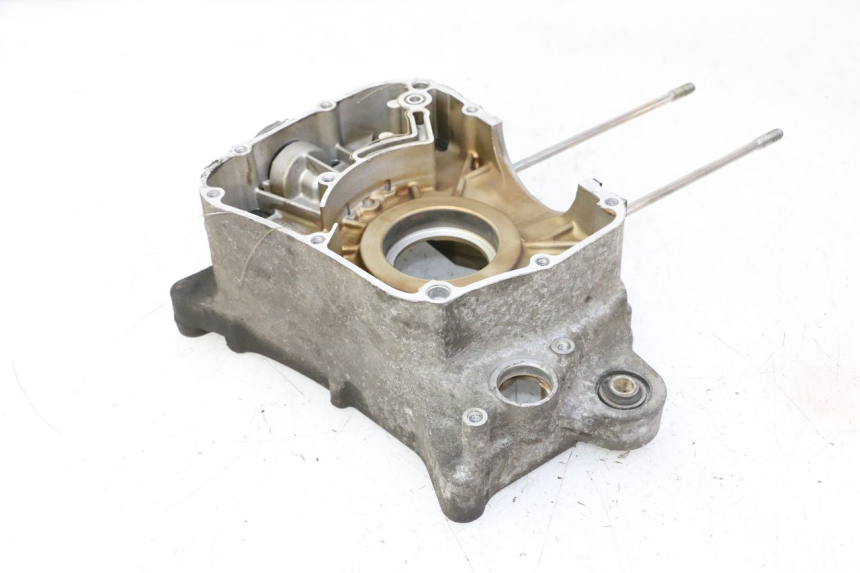 photo de RIGHT ENGINE CRANKCASE YAMAHA X-MAX XMAX 125 (2010 - 2013) - Zoom on usage condition