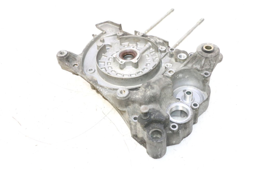 photo de RIGHT ENGINE CRANKCASE PIAGGIO X9 EVOLUTION 125 (2003 - 2007) - Distinctive features