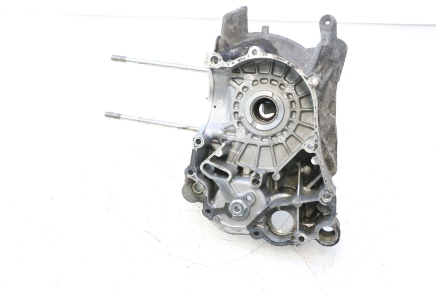 photo de RIGHT ENGINE CRANKCASE PIAGGIO X9 EVOLUTION 125 (2003 - 2007) - Technical close-up