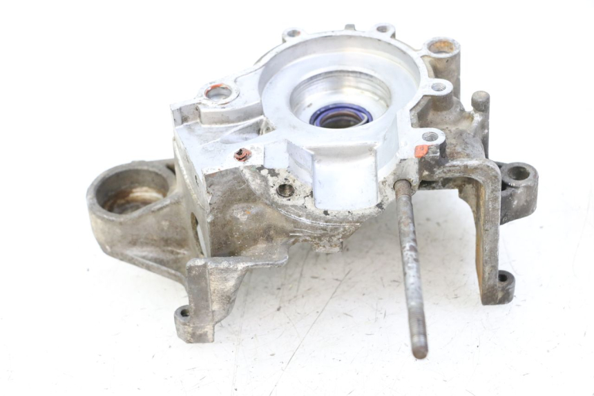 photo de RIGHT ENGINE CRANKCASE YAMAHA AEROX 50 (1997 - 2006) - Alternative perspective